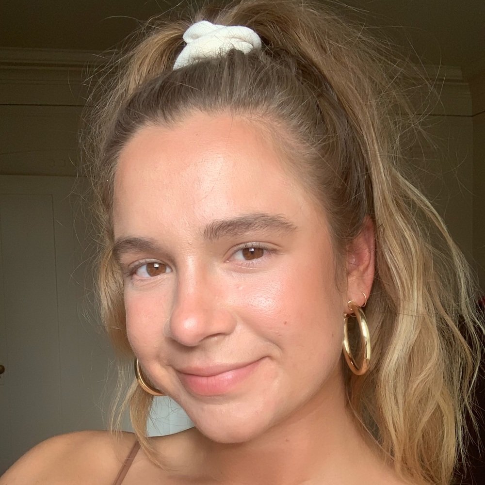 Meet your Posher, Amanda